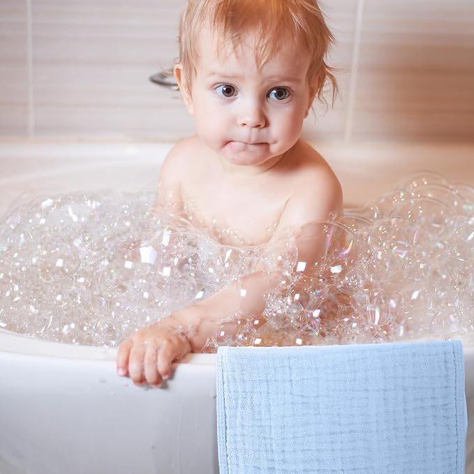 VitalCozy 8 Pcs Baby Muslin Hooded Bath Towels and Washcloths Muslin Cotton Hooded Baby Towels Absorbent Blankets for Gift Newborn Infant Shower (32 x 32 Inch,Gradient Blue)