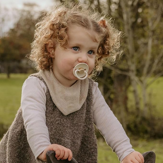 FRIGG SilkySoft Silicone Baby Pacifier 4-Pack Crystal Sparkle | Made in Denmark | BPA-Free (6-18 Months)