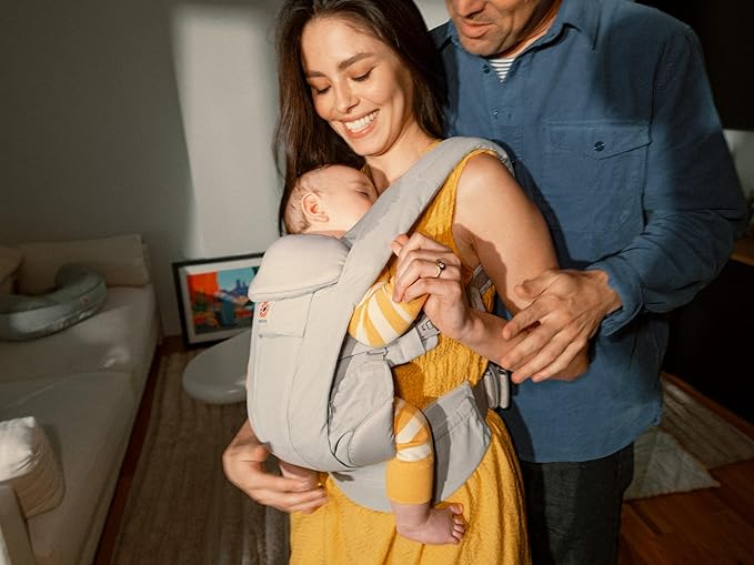 Ergobaby Omni Deluxe Baby Carrier Newborn to Toddler - Breathable Baby Carriers for Summer - All-Position Carrier with Enhanced Lumbar Support & Airflow (7-45 Pounds), Cotton, Pearl Grey